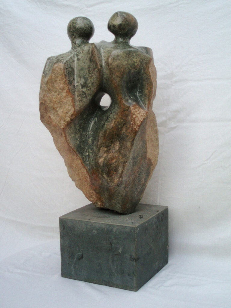 63cm